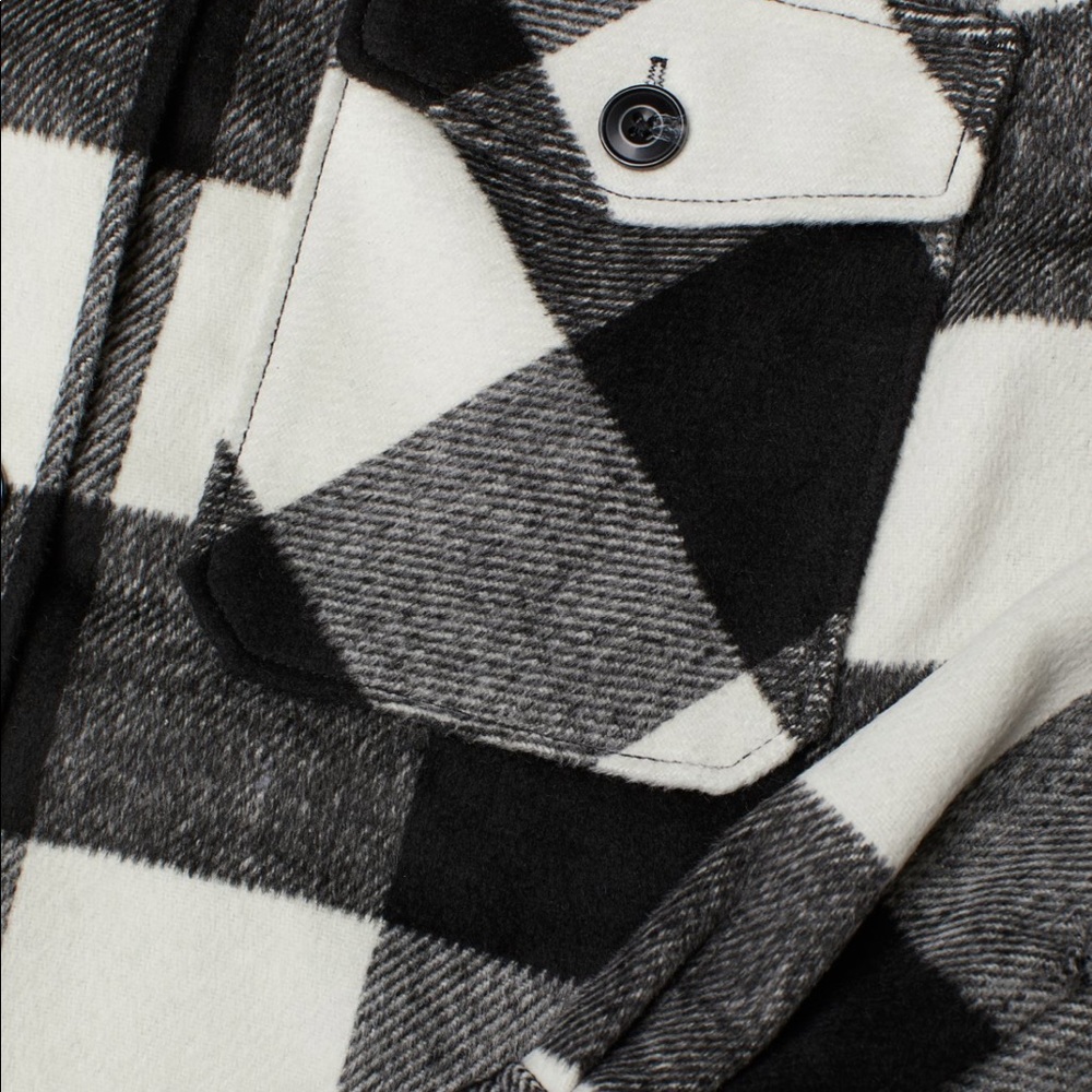 Plaid Oversized Shirt Jacket - Picture 4 of 5